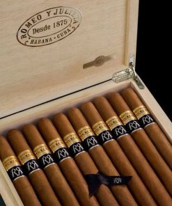 8 Romeo y Julieta Churchills Reserva Cosecha 2008