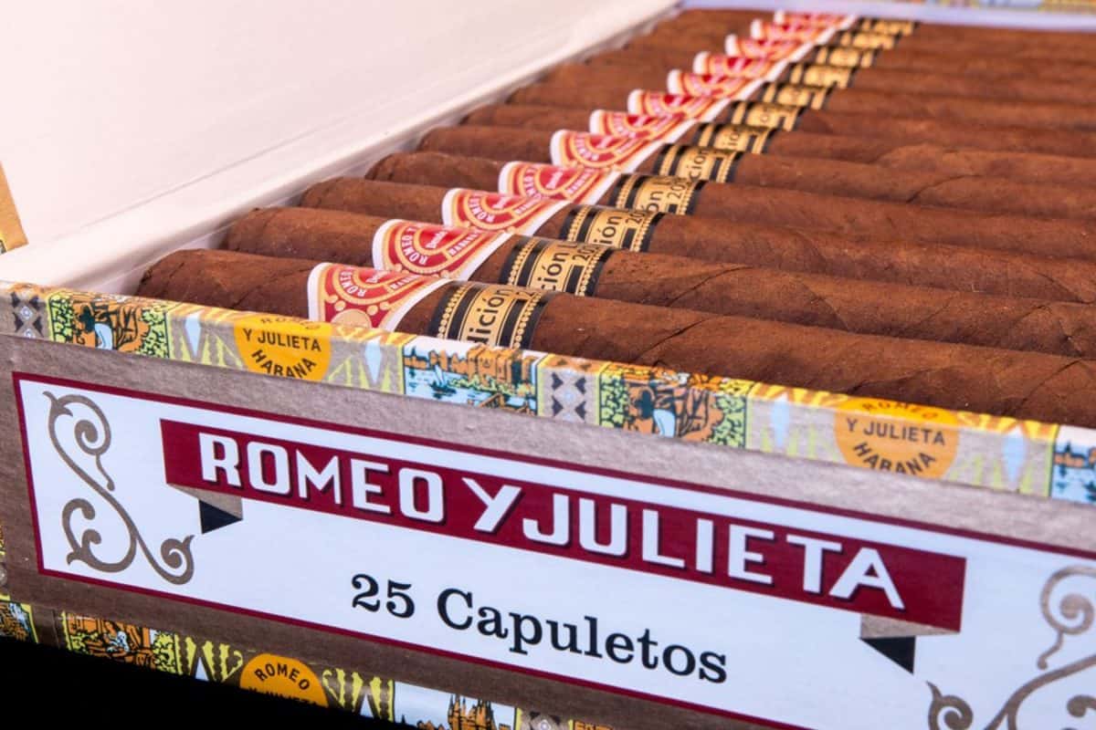 Romeo y Julieta Capuletos EL 2016