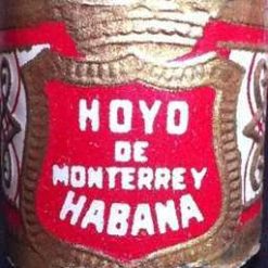 hoyo de monterrey short hoyo corona 3b1